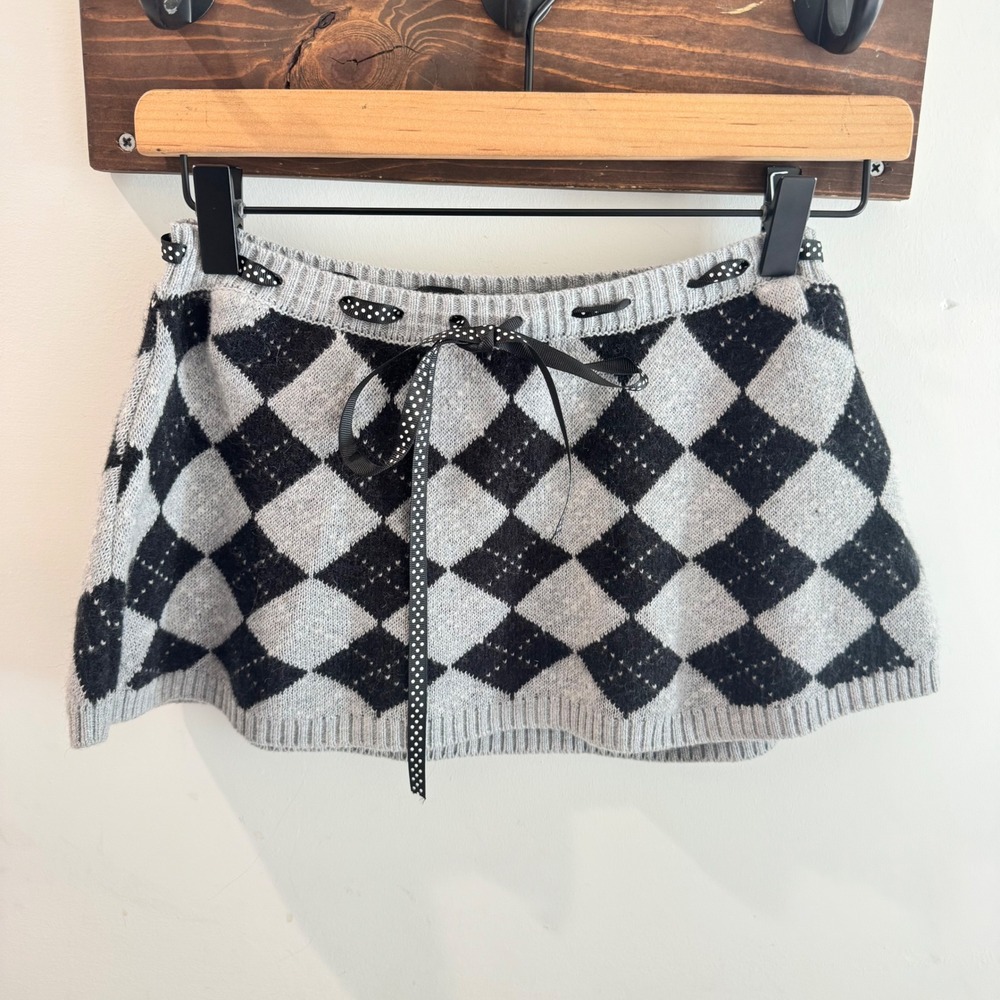 Danielle Guizio Grey Black Argyle Knit Micro Mini Skirt XS Wool Blend Ribbon Tie